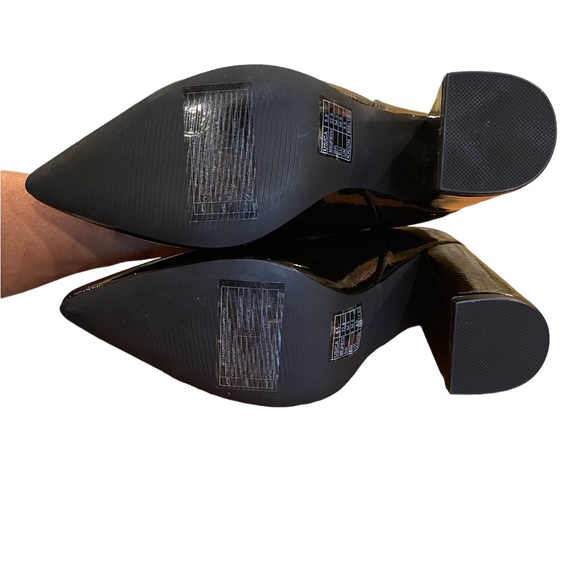 NTW!! Forever 21 Black Combass Bootie Size 5.5 - Picture 6 of 7